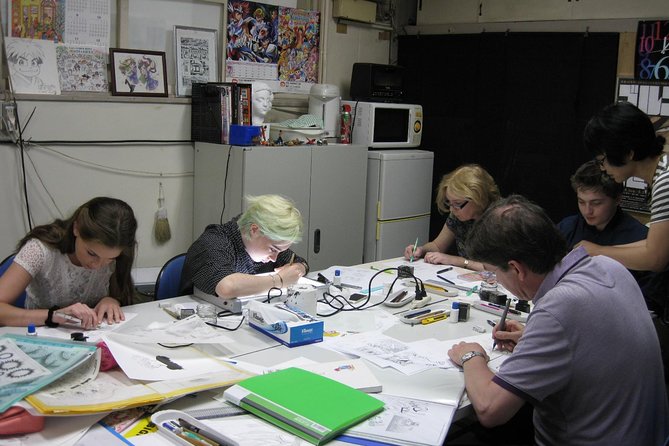 Manga Lesson with a Professional Japanese Manga Artist in Nakano - Why a Nakano Manga Class Feels More Like Studio Time Than a Craft Project