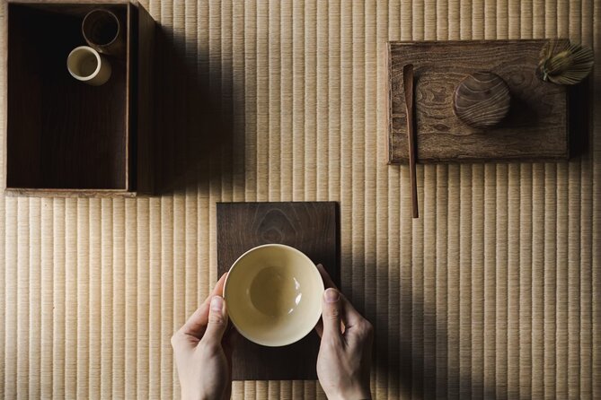 Matcha Kimono Tea Ceremony in Tokyo - Easy-to-wear kimono first, tatami socks second