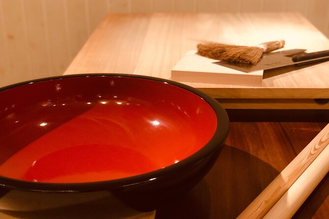 Mondo's most popular plan! Experience making soba noodles and the king of Japanese cuisine, tempura, in Sapporo! - Where You Start: Miyanosawa Area and a Small-Shop Feel