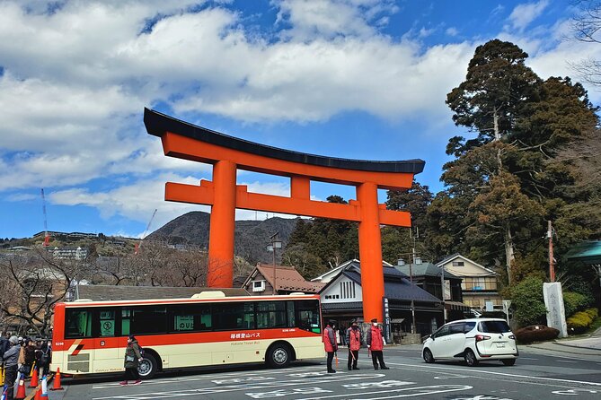 Mount Fuji and Hakone Private Tour from Tokyo (Customizable) - Entering Hakone’s geothermal zone at Owakudani Valley