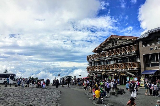 Mt Fuji and Hakone 1-Day Bus Tour Return by Bullet Train - Odawara and the Final Return to Tokyo: A Short Reset