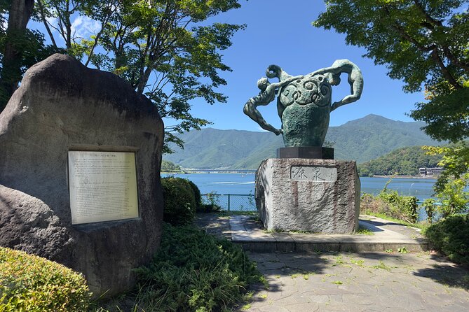Mt. Fuji, Cherry Blossom & Shiba Sakura Pvt. Day Tour - Chureito Pagoda, the Cherry Blossom Viewpoint That Does Its Job