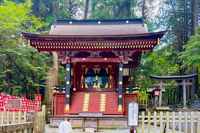 Mt. Fuji, Cherry Blossom & Shiba Sakura Pvt. Day Tour - Kitaguchi Hongu Fuji Sengen Jinja Shrine, a Peaceful Photo Break