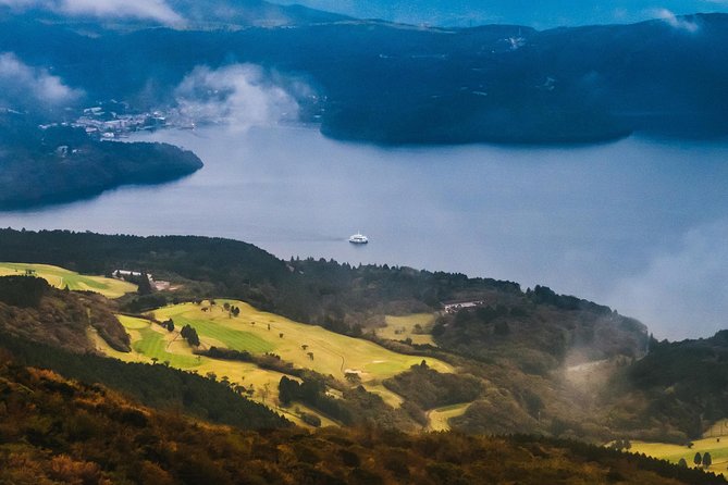 Mt Fuji & Hakone Cruise, Drum Show Bullet Train 1 Day from Tokyo - Mt Komagatake Ropeway and Mototsumiya Shrine Views