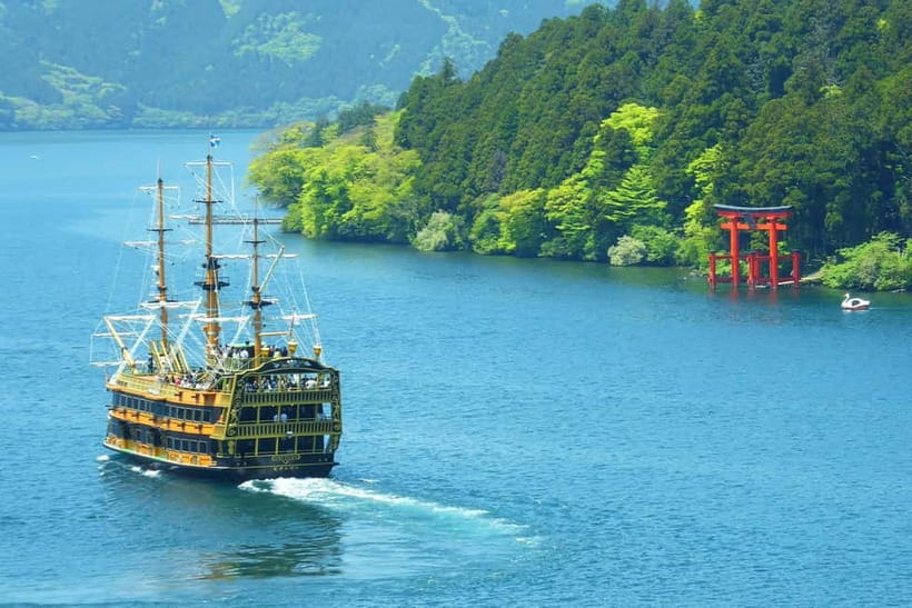 Mt Fuji Hakone/Enoshima Tour:Optional Ropeway/Lake Ashi Boat - Key highlights at a glance
