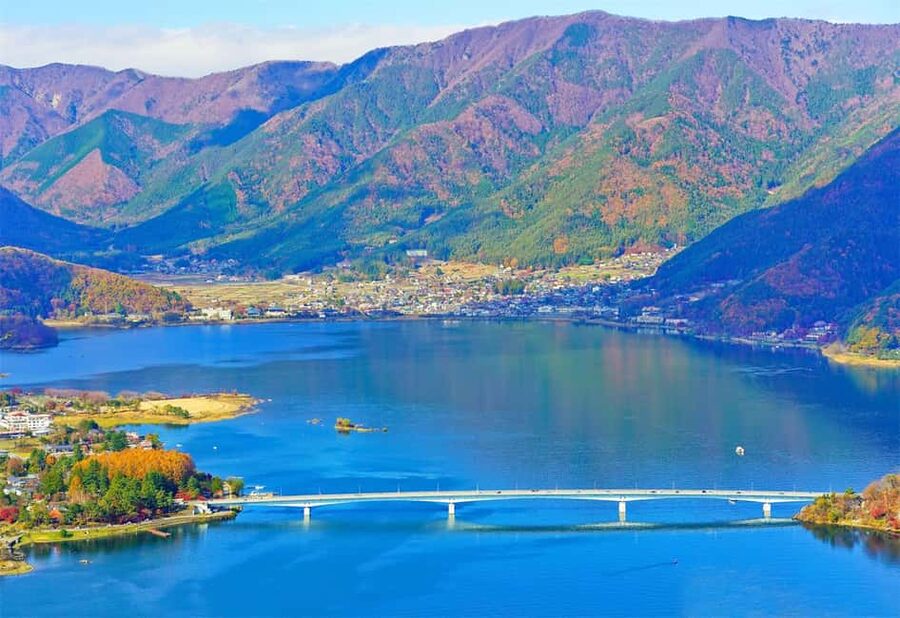 Mt. Fuji & Lake Kawaguchiko Ropeway Panorama Full-Day Tour - How the Tokyo-to-Fuji bus day really feels