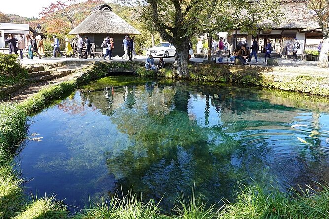 Mt. Fuji Tours with Kawaguchi Lake Ropeway View English Speaking - Oshino Hakkai: the eight springs at the Fuji foot