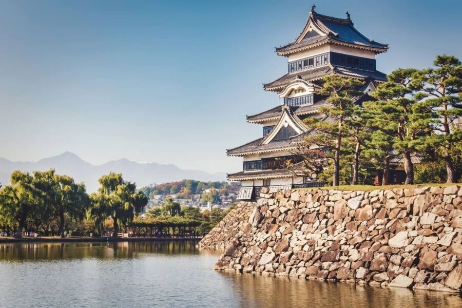 Nagano/Matsumoto: Matsumoto Castle and Narai-juku Day Trip - Matsumoto Castle: the part of the day that really earns its reputation