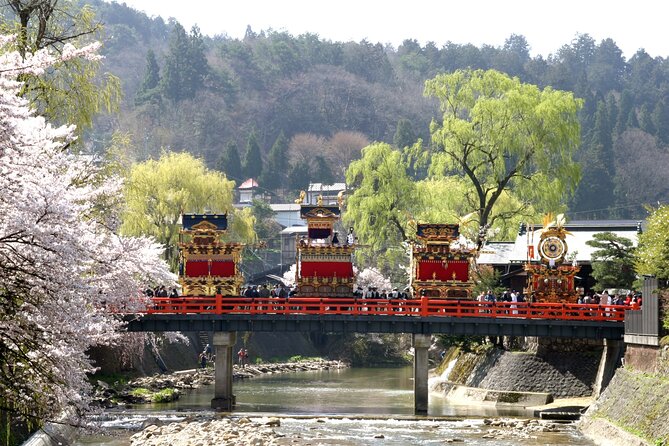 Nagoya: 2026 Hida Takayama Shirakawa-go Light-up Winter Tour - Toyama prefecture photo stop: quick winter scenery reset