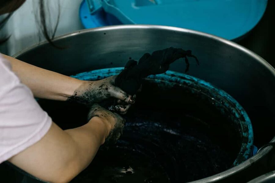 Natural Indigo Dyeing with Local Masters (Private Atelier) - Inside Kyoto’s real 300-year-old indigo dye studio