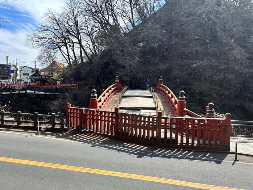 Nikko: Kegon Falls, Lake Chuzenji & Toshogu Temple - The Bus Ride Reality: 11 Hours, Tight Timing, and Big Windows