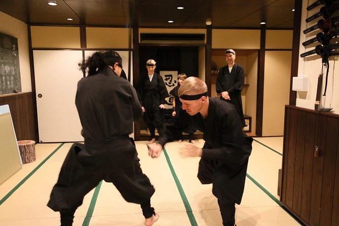 Ninja 2-hour Hands-on Lesson by Japanese master in Kyoto -Medium - Turning a Kyoto morning into Ninja Training 101