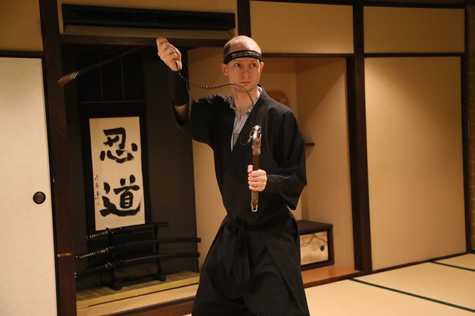 Ninja 2-hour Hands-on Lesson by Japanese master in Kyoto -Medium - The surprise hit: the ninja trick house intro and how it sets the tone
