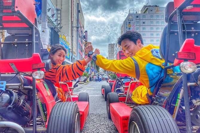 Official Street Go-Kart Tour - Okinawa Shop - Costumes and photos: the part that turns a drive into a story