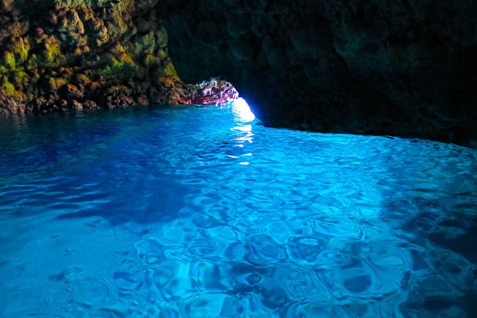 [Okinawa Blue Cave] Snorkeling with Private Guide+ Free Photos - Safety and Support: Life Jackets, Coaching, and Private Guidance