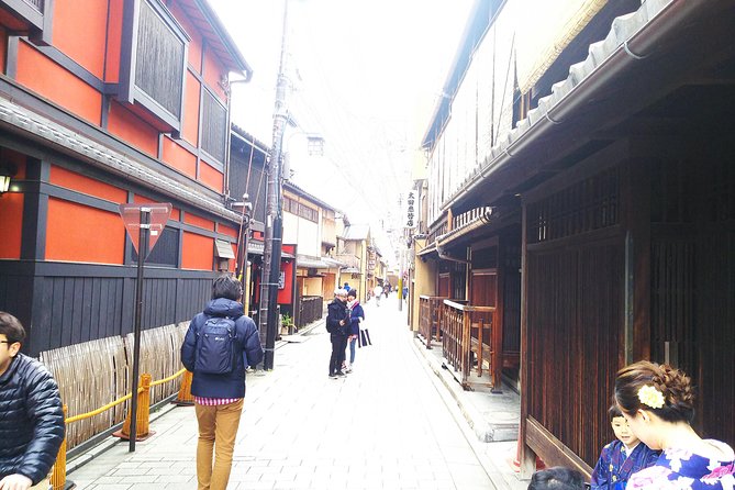 One-Day Walking Tour : Enjoy Kyoto to the fullest! - Stop 4: Fushimi Inari Taisha and the Torii Gate Tunnel