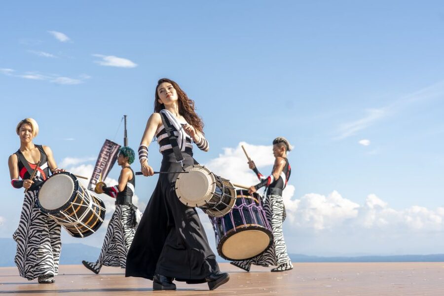 Open-air theater "Tao- no-Oka" Drum TAO Live performance - Sound, rhythm, and why this setting makes the drums hit harder