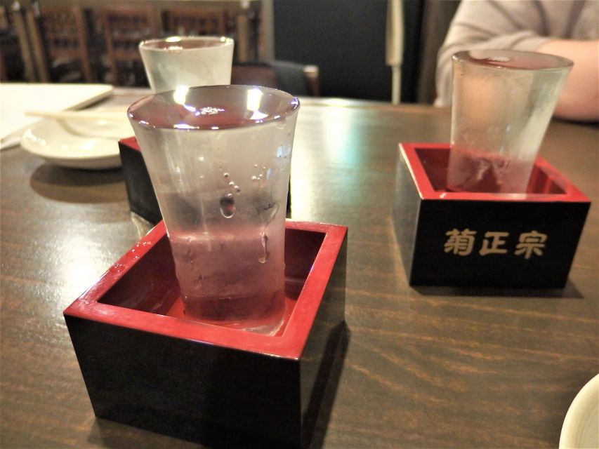 Osaka: Bar-Hopping Night Tour in Namba - Getting started: FamilyMart to Hozenji Temple in about 10 minutes