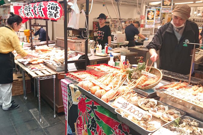 Osaka Castle & Dotonbori Lively One-Day Walking Tour - A seven-hour mix of castle views and street scenes