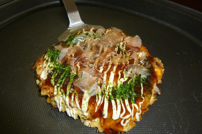 Osaka Cooking Class: Okonomiyaki &Japanese cuisines experience - Okonomiyaki: Building a Savory Pancake That Holds Together