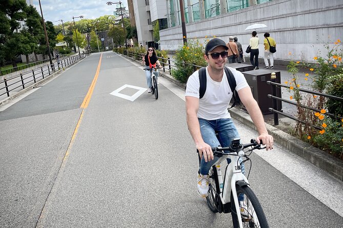 Osaka E-Bike Tour With A Local Guide - Osaka Castle Park: iconic views plus an easy way to get the photos