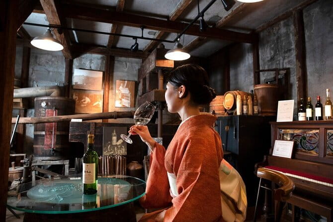 Osaka Food Adventure Tour: Walking with a Local Guide - Stop 3: Takashimaya depachika, where basements become dinner