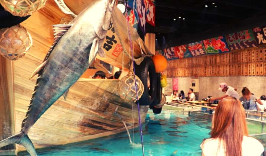 Osaka: Hotspots & Hidden Gems Walking Tour Private or Group - Group vs private: which length fits your first Osaka visit