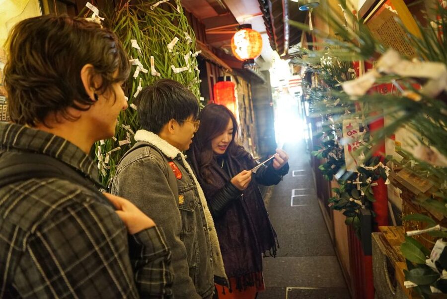 Osaka: Local Foodie Tour in Dotonbori and Shinsekai - Takoyaki box finale: how the tour finishes with a smart snack