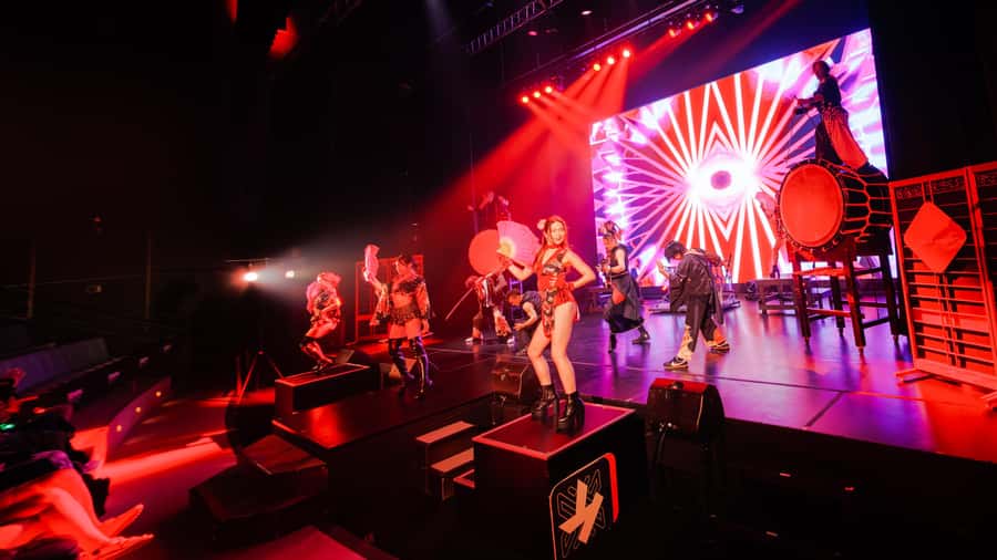 OSAKA NIGHT FUSION Japanese Taiko Kabuki Samurai Dance Show - Language, Explicit Lyrics, and Choosing the Right Night