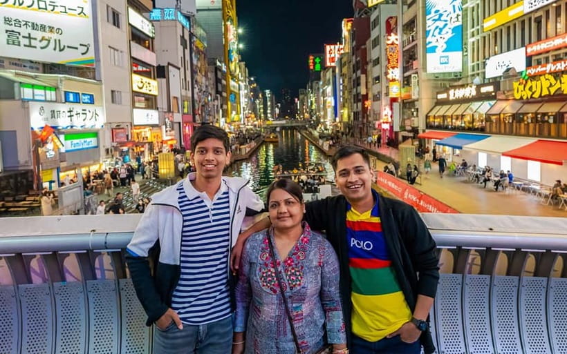 Osaka: Private Vibrant Nighttime Photoshoot (Dotonbori) - Price and What You Actually Receive in Your Gallery