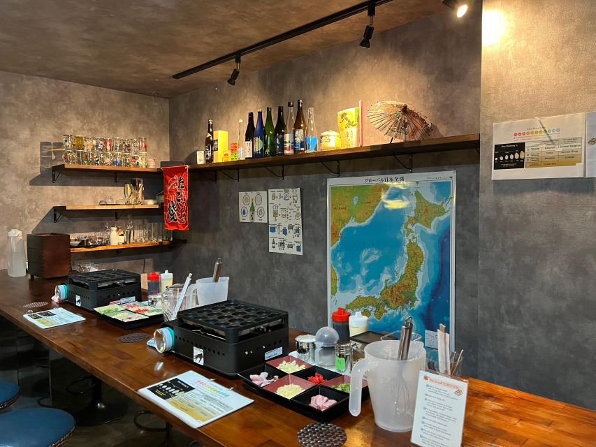 Osaka Sake Tasting with Takoyaki Cooking - What Happens in the 2 Hours, From Door to Final Bite