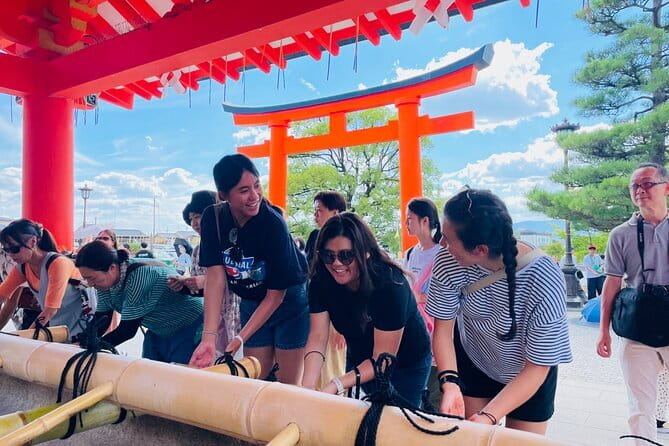 Pedal Adventure Kyoto's iconic landmarks on an e-bike tour - Stop 1 in Gion: geisha culture you can actually observe
