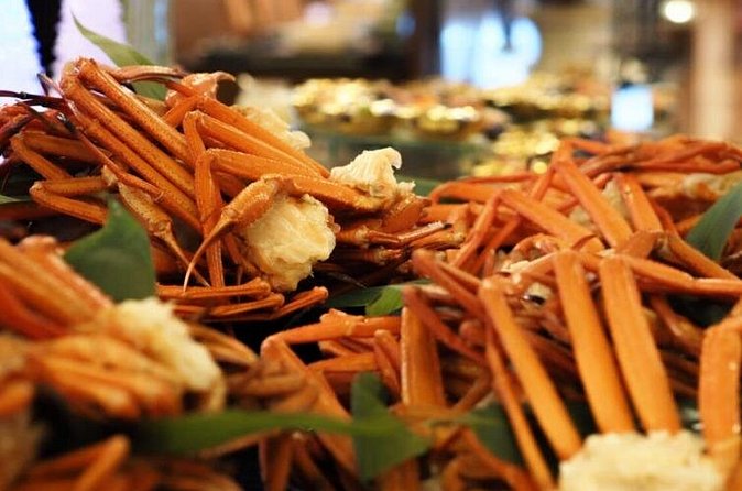 Play with Snow Crab Buffet Lunch and Strawberry Picking Bus Tour - Price and value: what you get for $125.53