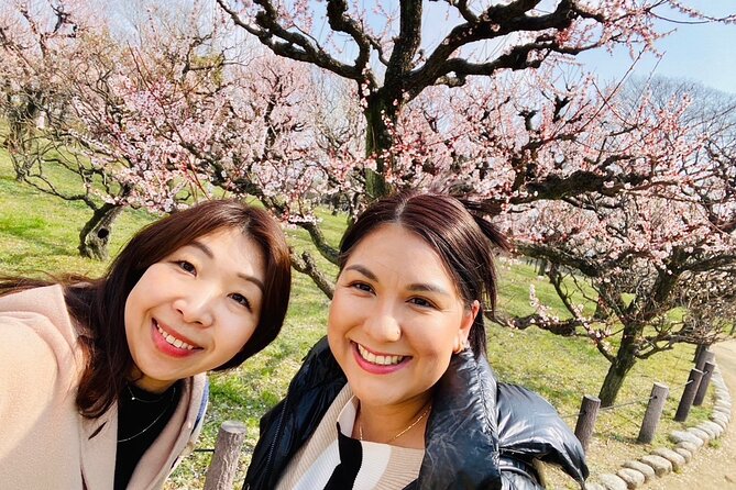 PRIVATE 6hr, Food tour from Osaka Castle, Kuromon, Dotonbori. - Dietary Needs, Mobility, and How Guides Adjust the Day