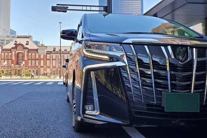 Private arrival Transfer from Kansai airport to Osaka city - Finding your driver in the KIX arrivals hall