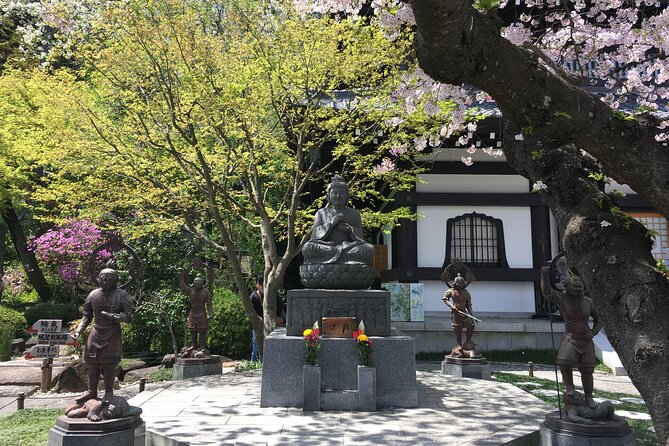 Private Car Tour to see Highlights of Kamakura, Enoshima, Yokohama from Tokyo - Yokohama Minato Mirai 21, Sankeien Gardens, and Sky Garden City Views