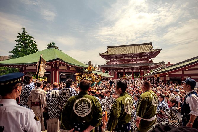 Private Customizable Walking Tour of Tokyo - Harajuku backstreets near Meiji Jingu: fashion plus a short reality reset