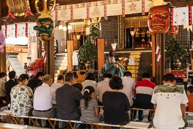 Private Fukuoka Tour with a Local, Highlights & Hidden Gems 100% Personalised - Ohori Park: Gardens, Bridges, and a Breather in the Middle of the Day