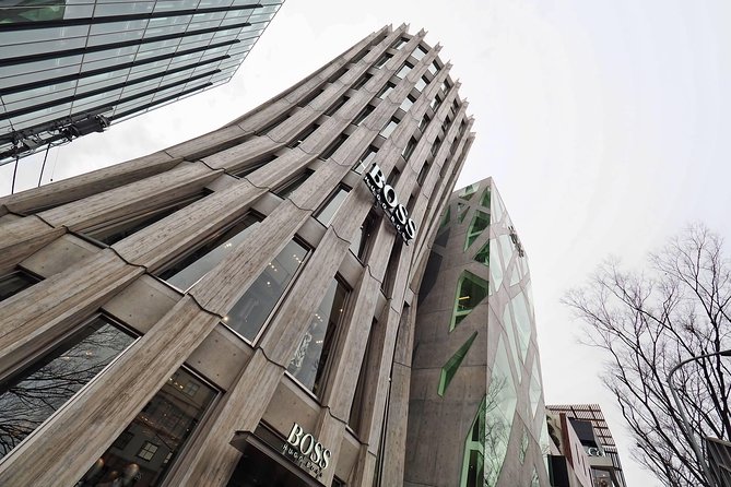 Private Harajuku Omotesando Architecture Walking Tour - Backstreets, quieter angles, and the cafe reset