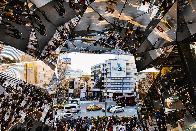 Private Harajuku Omotesando Architecture Walking Tour - Starting at Meiji Jingu and getting your bearings fast