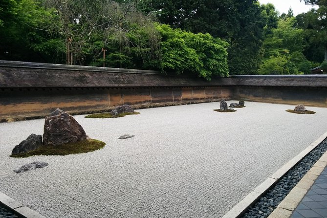 Private Highlights of Kyoto Tour - Picking the northbound route vs the southeast route