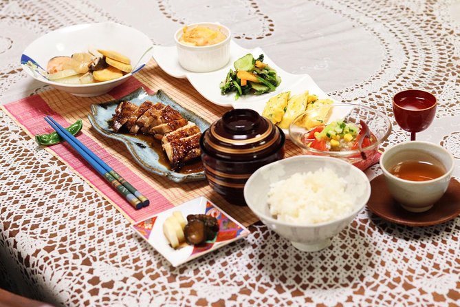 Private Home-Style Cooking Class in Osaka with Local Mom Yoshiko - Lunch vs Dinner: How Menu Choice Works and Why Planning 3 Days Ahead Helps