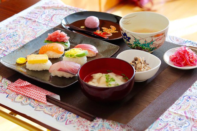 Private Kyoto Sushi Cooking Class & Tea Ceremony with Emika - Meeting Point Reality: Getting There Without a Tour Bus