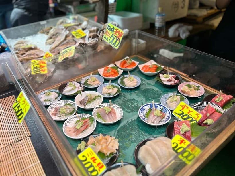 Private Toyosu & Tsukiji Market Adventure with Tuna Auction - Tsukiji Outer Market: Where Food Turns Into a Treasure Hunt