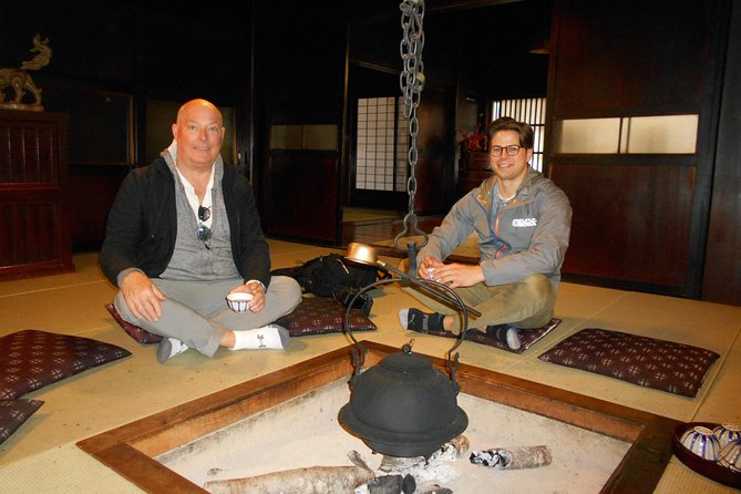 Private transfer Kanazawa to Takayama Including Shirakawago - The 8:00 AM Door-to-Door Pickup in Kanazawa