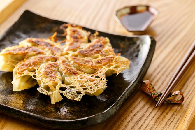 Ramen & Gyoza Cooking Class in Tokyo with Local Supermarket Visit - The 10:15 Mini-Lesson: Japanese Home Cooking and Lifestyle in Plain English
