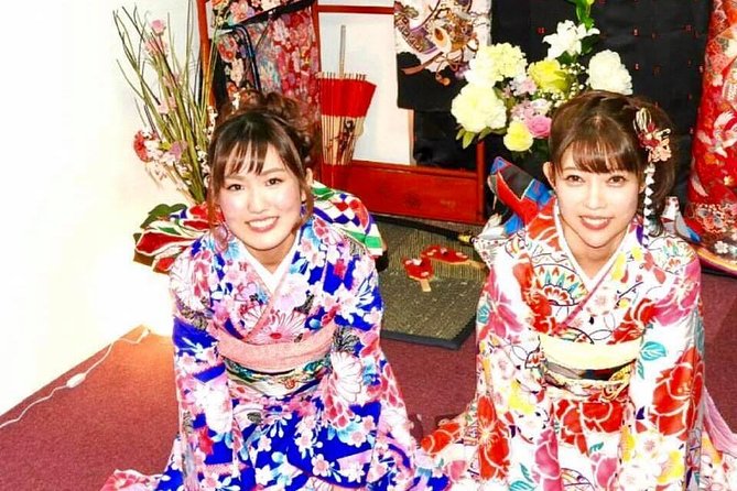 Ride a rickshaw wearing a kimono in Asakusa! Enjoy authentic traditional culture! - Kimono fit rules and the hidden cost you should plan for