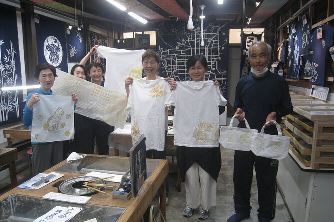 Roketsu dyeing experience: M course Roketsu Dyeing Experience - Roketsu Dyeing in Kyoto: What You Actually Make