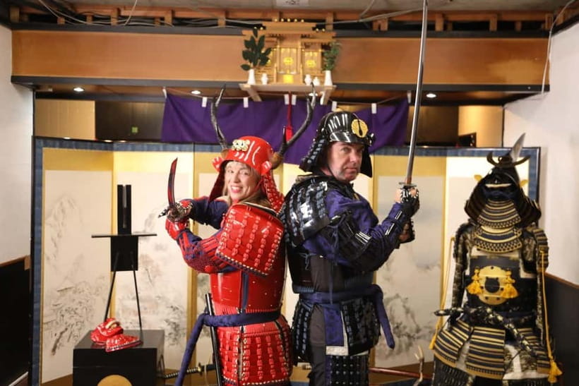 Samurai Armor & Sword experience with phot near Osaka Castle - Finding Samurai Honor, and meeting at the right landmark
