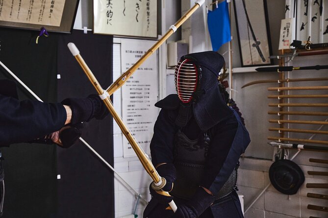 Samurai Training Experience KENDO in Osaka - Kendo in Osaka the practical way, in a real dojo setup